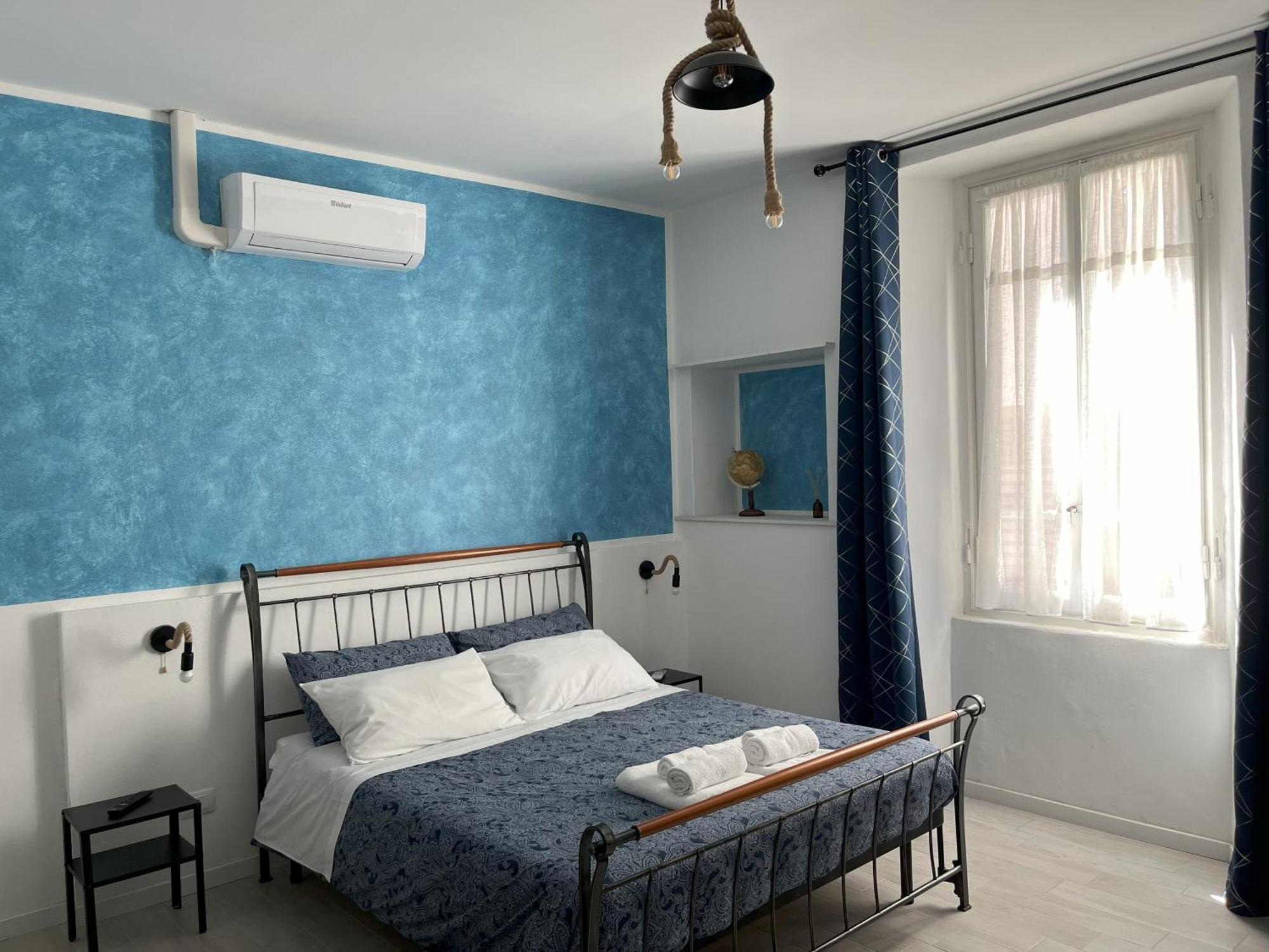 B&B Red House Garlate Buitenkant foto